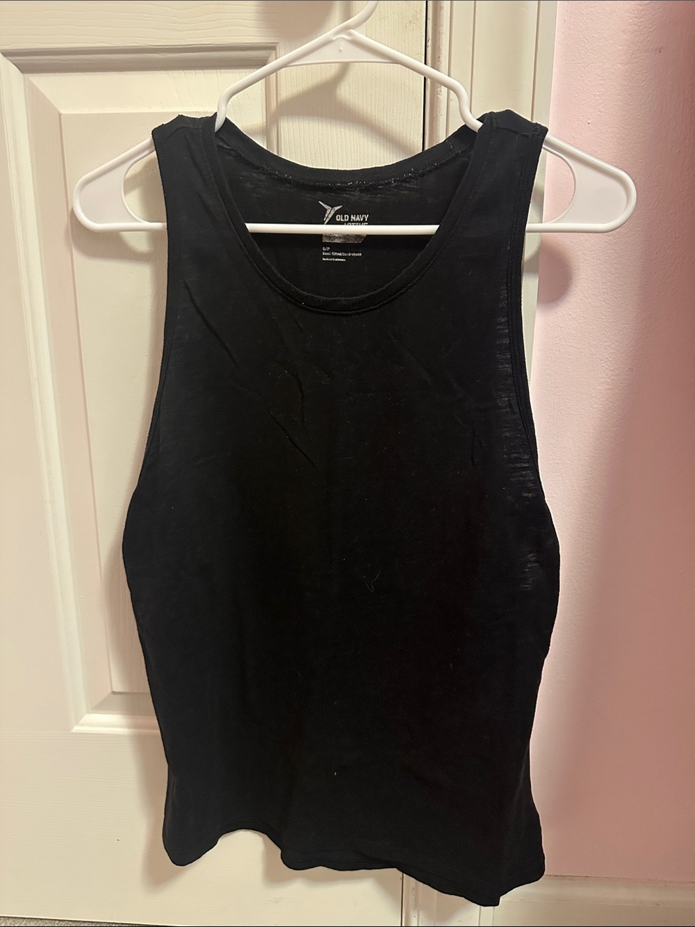 Old Navy high neck criss cross athletic tank top